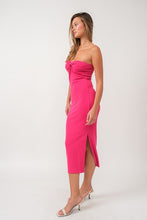 Load image into Gallery viewer, Marissa Strapless Front Twist Midi Dress
