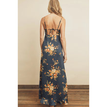 Load image into Gallery viewer, She&#39;s A Keeper Floral Print Maxi Dress
