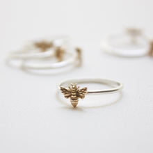 Load image into Gallery viewer, Delicate Honey Bee Ring
