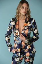 Load image into Gallery viewer, Kalene Floral Satin Print Blazer(Blazer Only)
